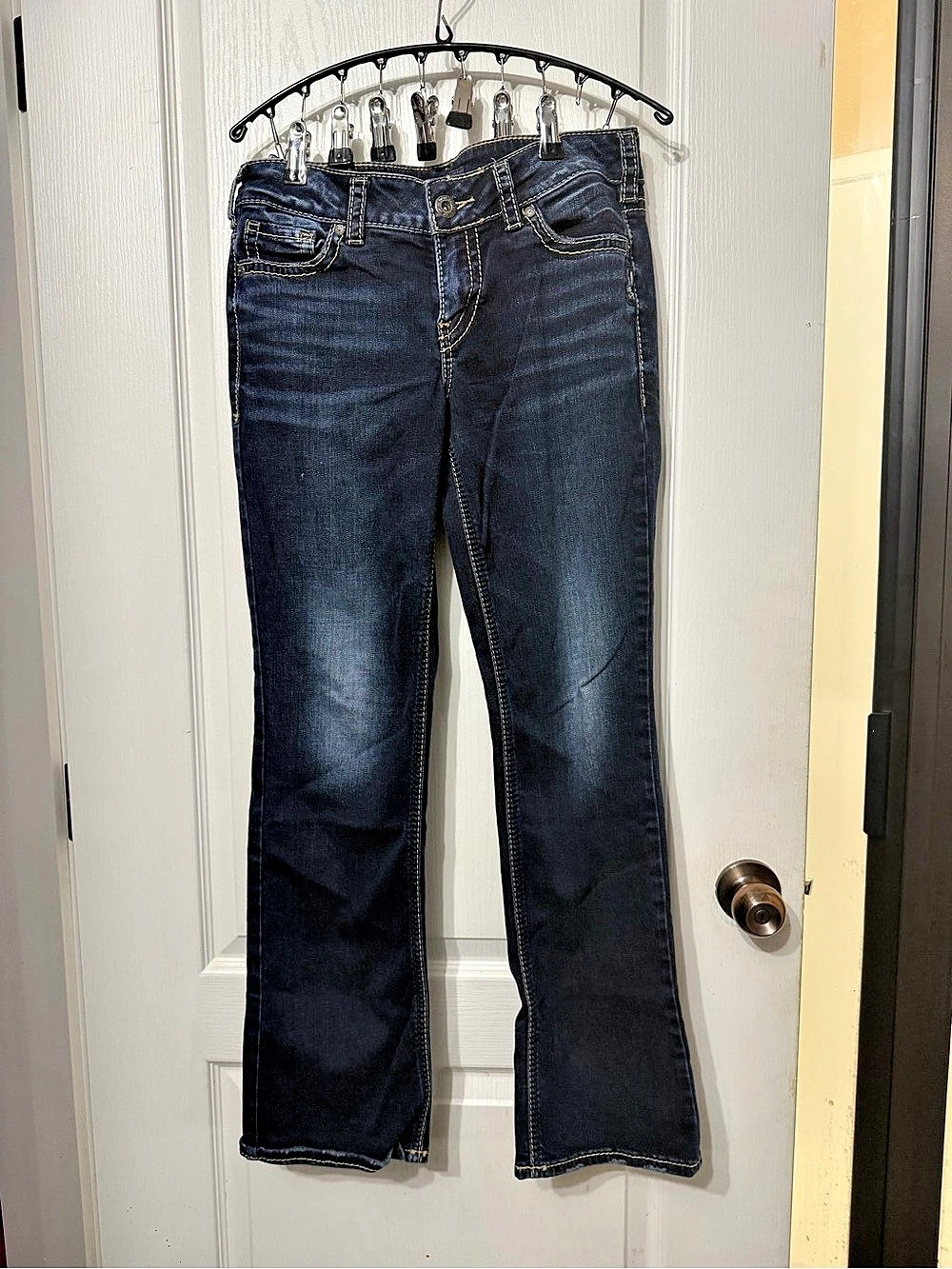 Silver Jeans Elyse Mid Slim Bootcut Jeans in Blue Waist 28/L31